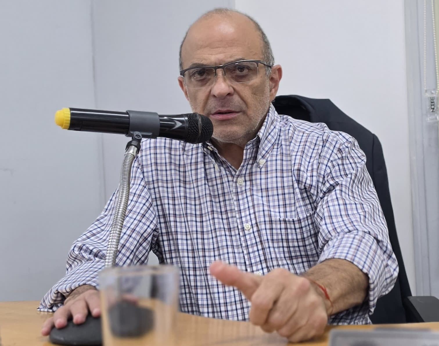 Yussef pede esclarecimentos sobre serviços de fisioterapia em Corumbá