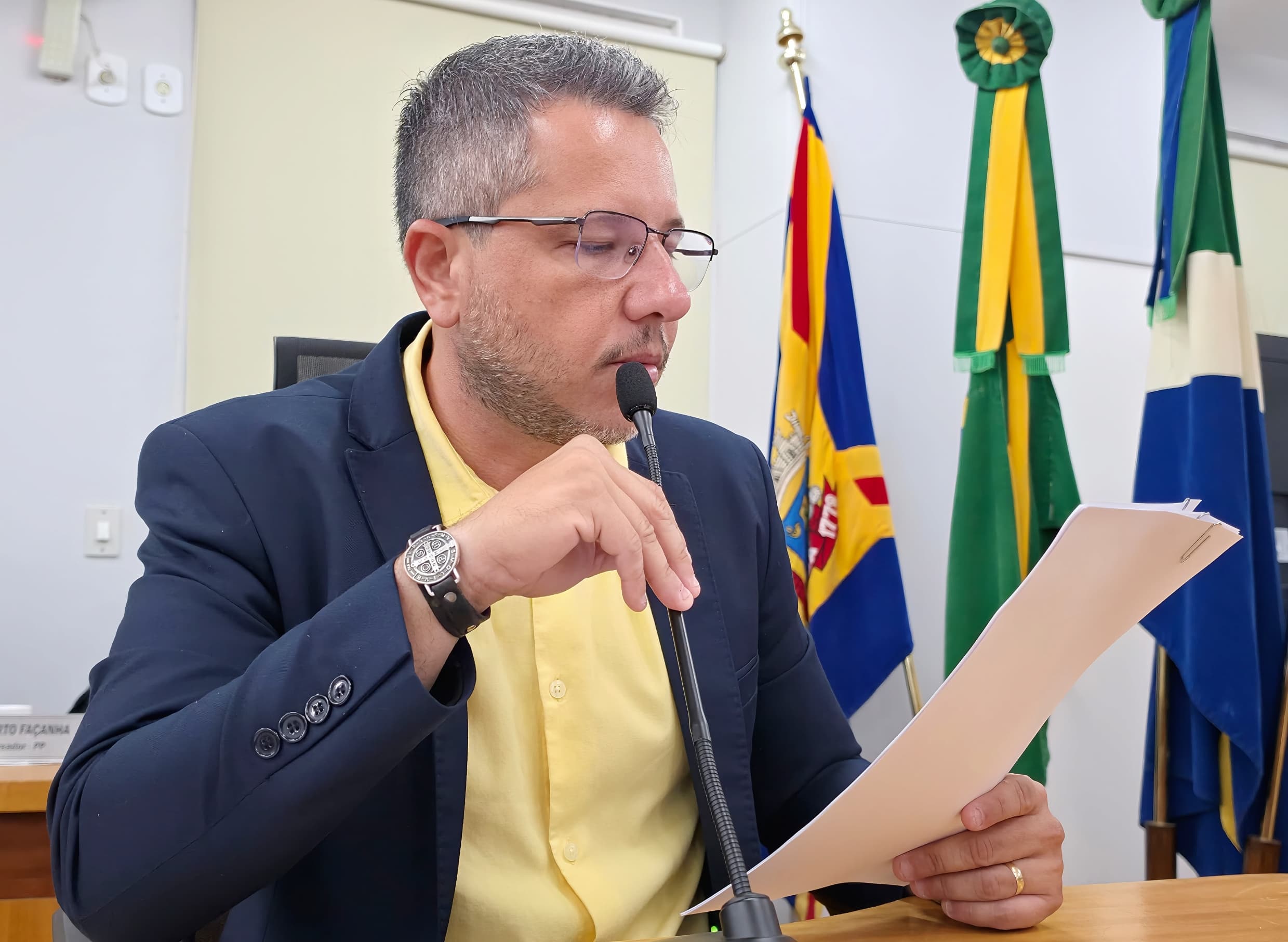Para atender comunidade, Cazarin pede condições adequadas de acessibilidade na Alameda Xingu