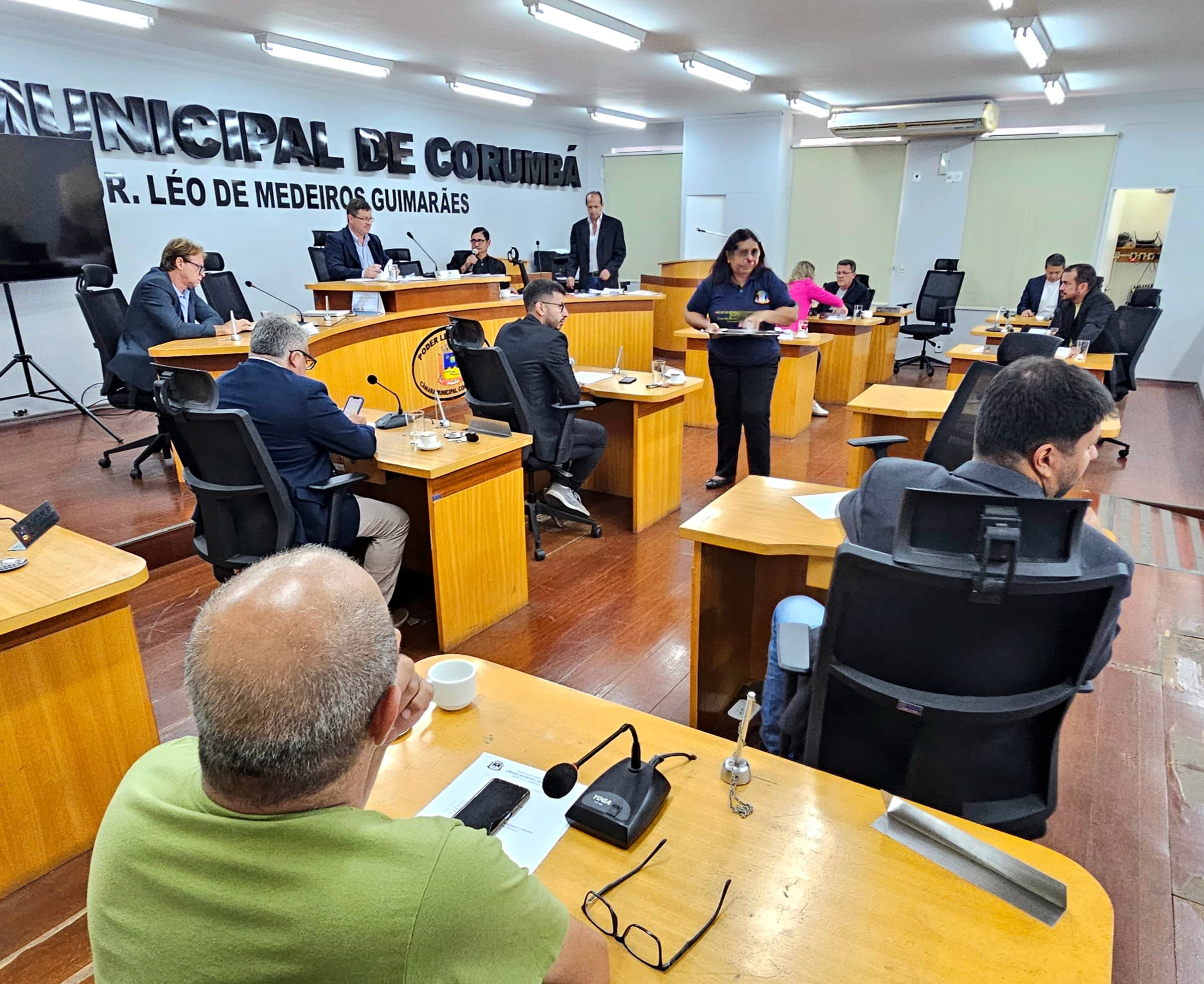 Câmara aprova Projeto de Lei que atualiza o Plano de Cargos e Carreiras do Poder Executivo