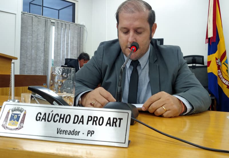 Gaúcho da Pró-Art solicita recuperação da Rua Goiás, no Conjunto Tiradentes