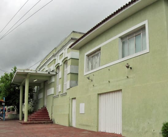 Atendimento médico hospitalar de estrangeiros é tema de debate nesta sexta