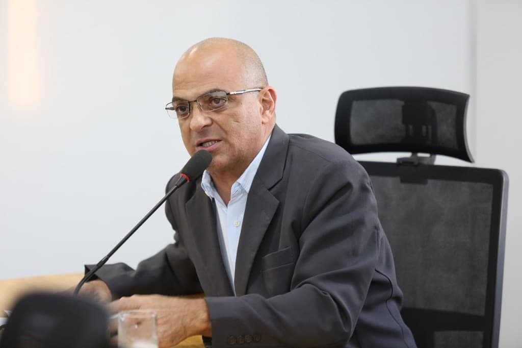 Vereador propõe destinação de recursos para atender zona rural com água potável