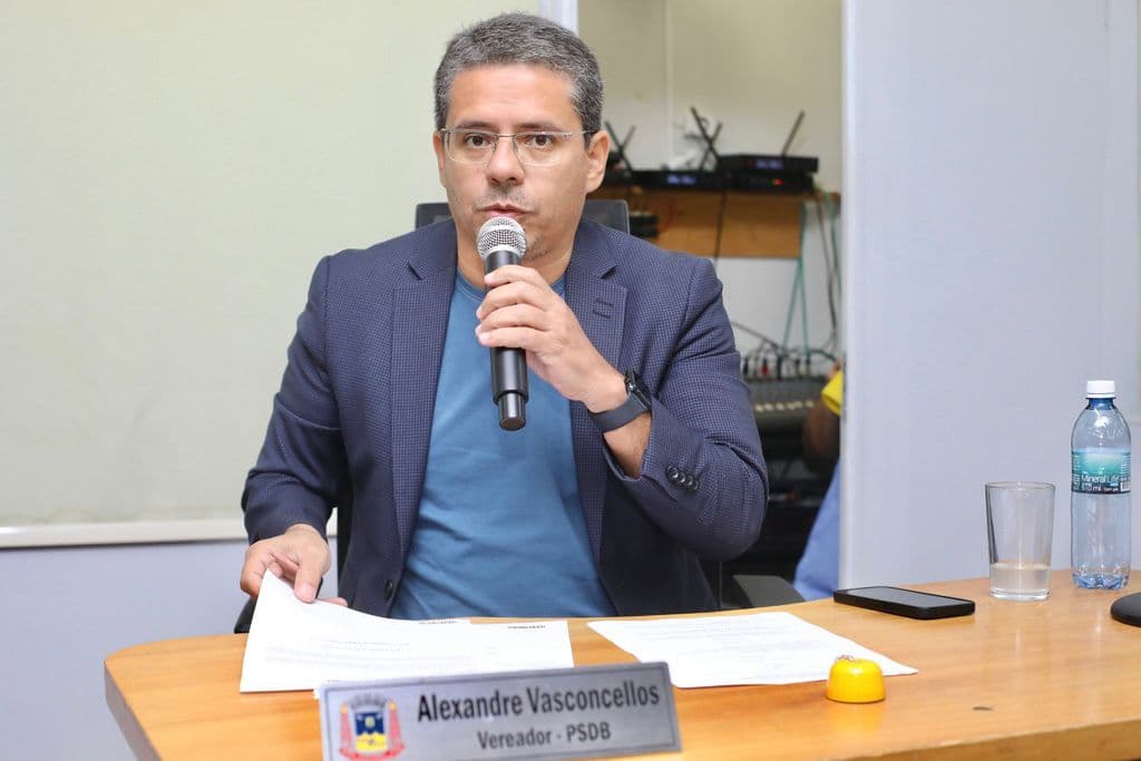 Vereador diz que é preciso iniciar campanha de orientação e vacinação contra coqueluche