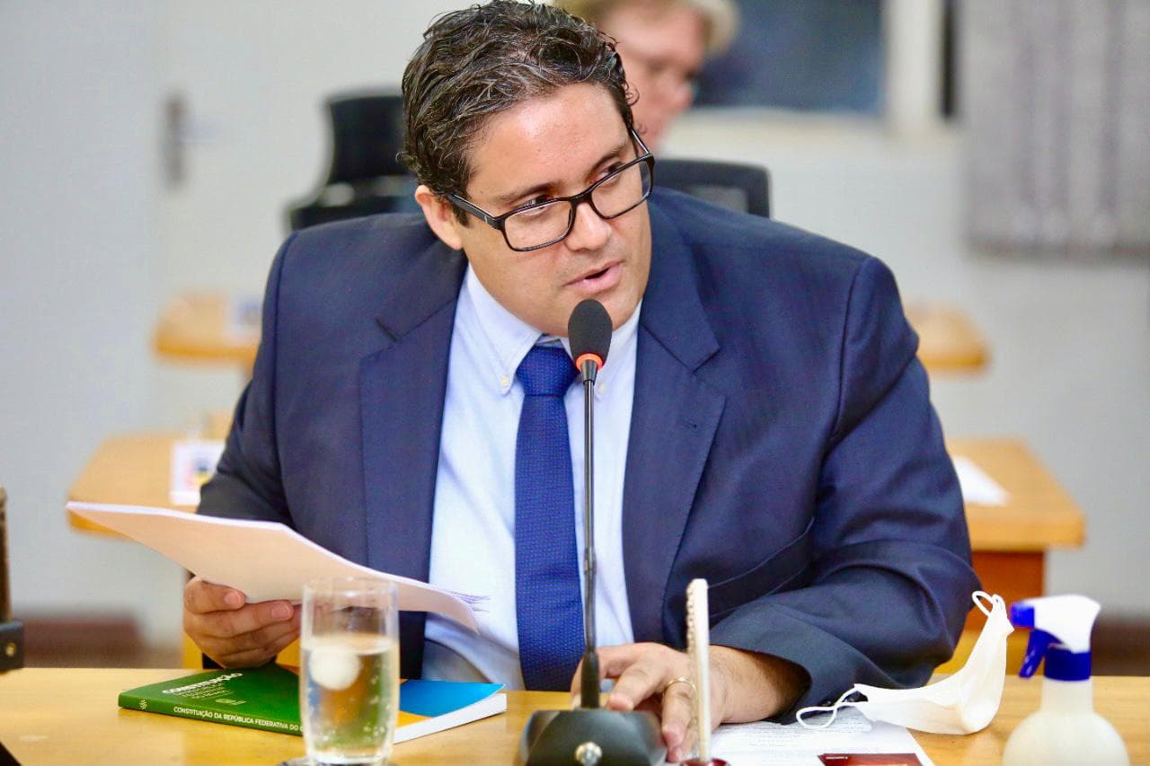Vereador cobra solução para o problema de falta de água no Residencial Flamboyant