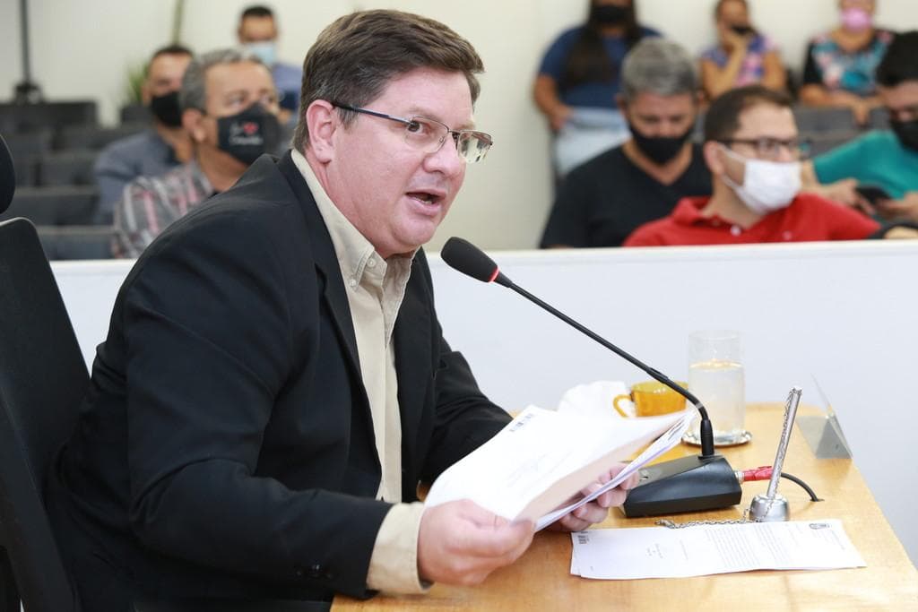 Na Câmara, vereador sugere gratificação natalina às famílias do Programa Mais Social