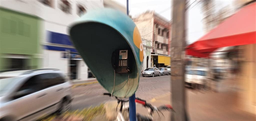 Projeto prevê transformar orelhões em pontos de Internet na cidade