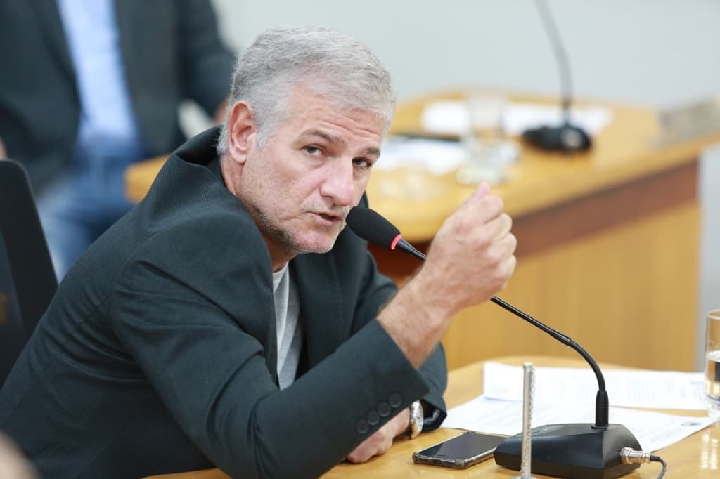 Vereador pede regularização do serviço de registro de nascimento na maternidade