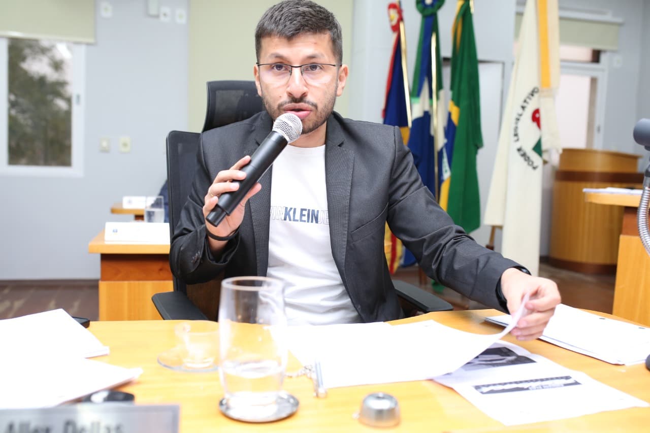 Vereador pede mudança no estacionamento em frente ao hospital de Corumbá
