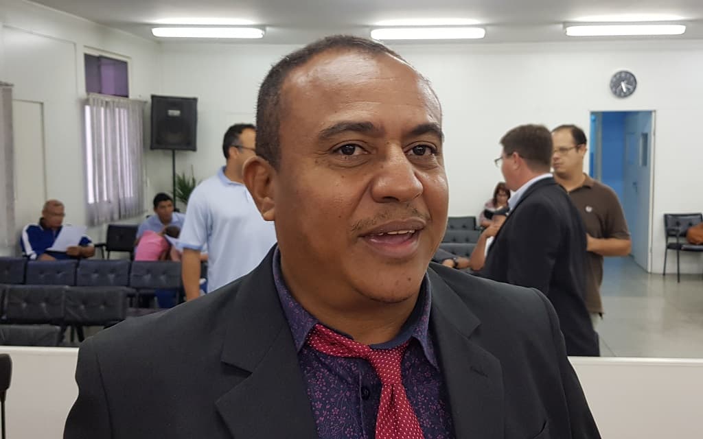 Banheiro público no Jardim da Independência volta ser solicitado na Câmara