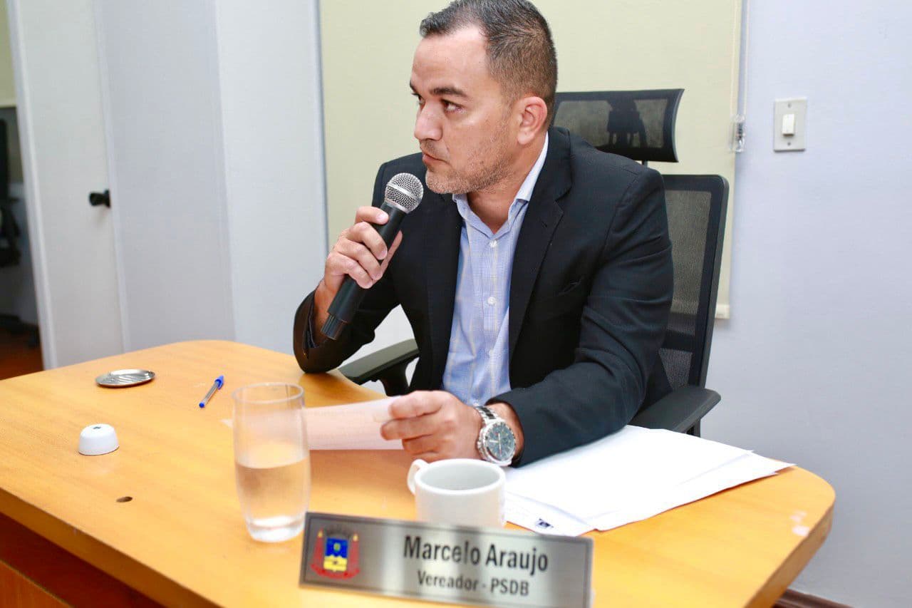 Para melhor atender a população, vereador sugere criação de aplicativo da Farmácia Municipal