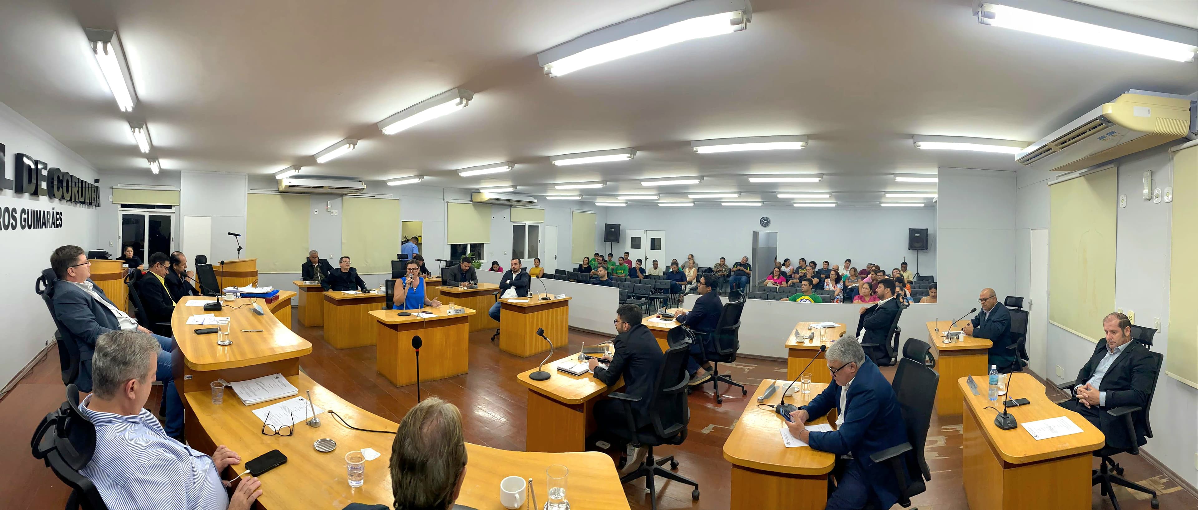 Câmara aprova Projeto de Lei que concede reajuste salarial aos profissionais do magistério