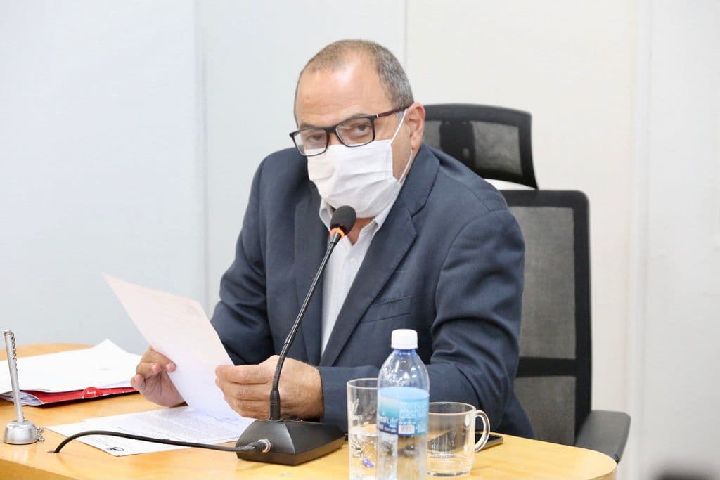 Vereador cobra respostas sobre encaminhamentos direcionadas ao Poder Executivo
