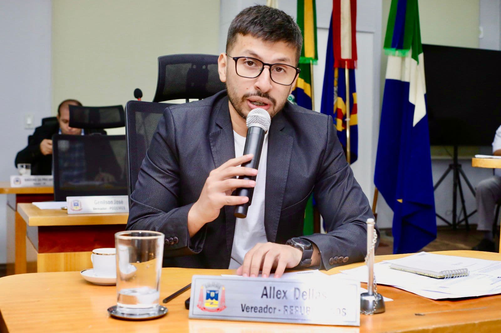 Na Câmara, vereador pede informações sobre ausência de médicos em unidades de saúde
