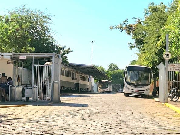 Na Câmara, vereadora cobra reforma urgente do Transbordo Municipal