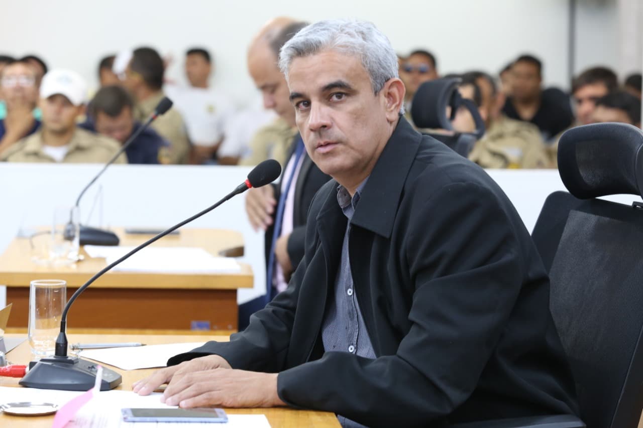 Vereador pede recuperação da Firmo de Matos, no Bairro Nossa Senhora de Fátima