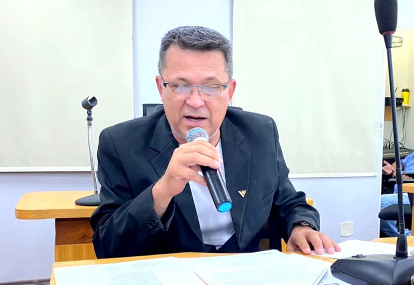 Vereador busca informações sobre as obras na Unidade de Saúde Paulo Maisatto