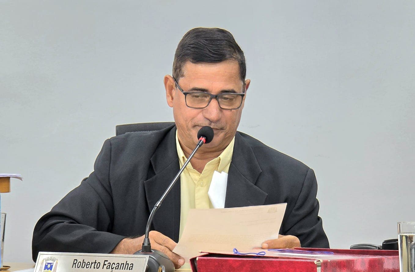 Câmara presta homenagens a profissionais de enfermagem por relevantes serviços à população