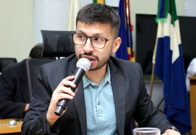 Vereador busca informações sobre programa Escola Segura em Corumbá