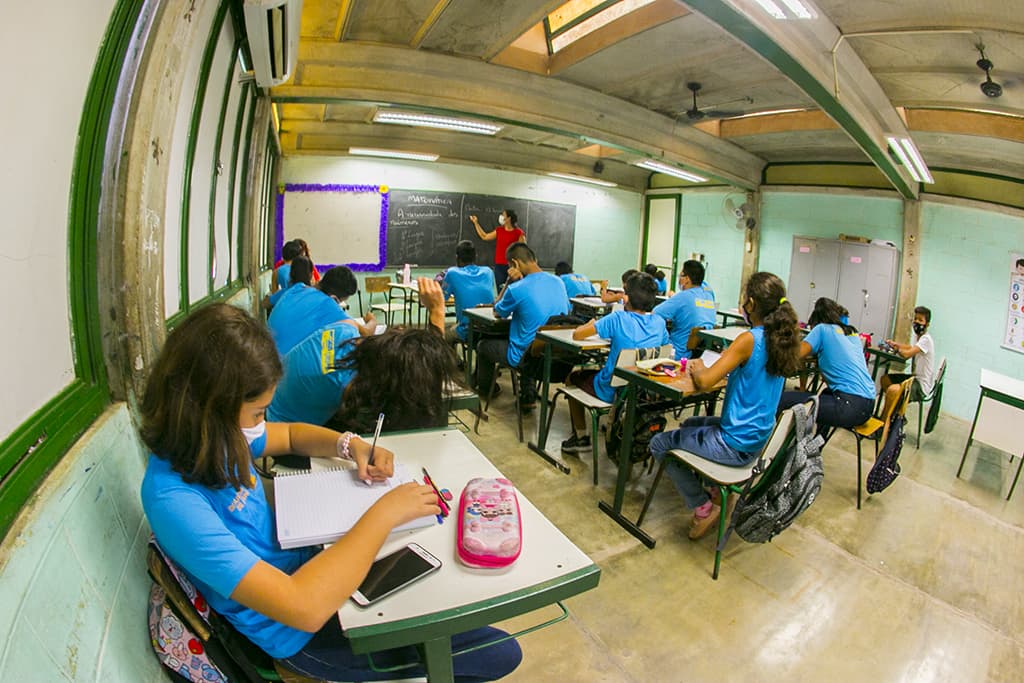 Câmara aprova Projeto de Lei que concede reajuste a professores