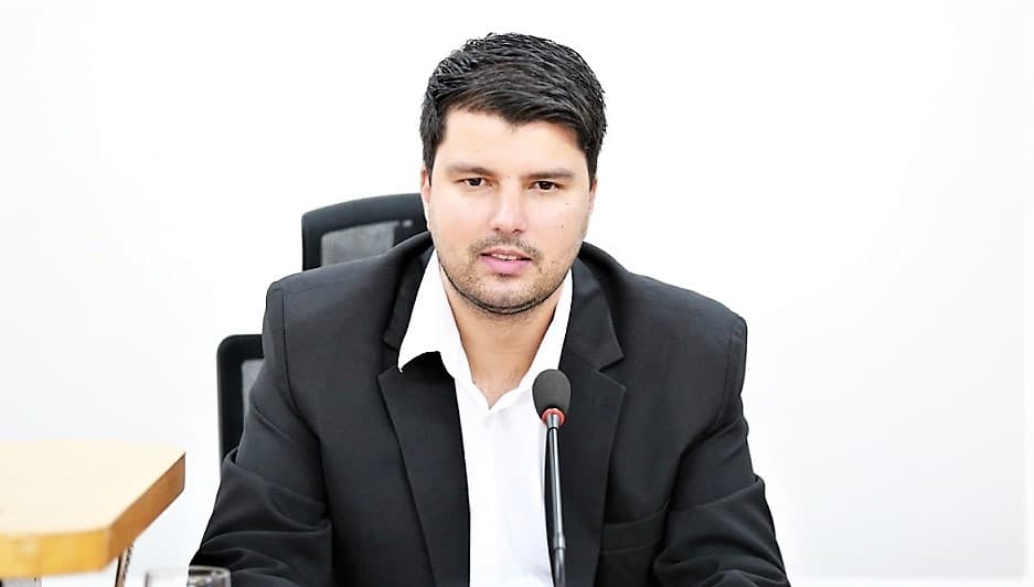 Vereador pede informações sobre regularização de lotes no conjunto Pantanal