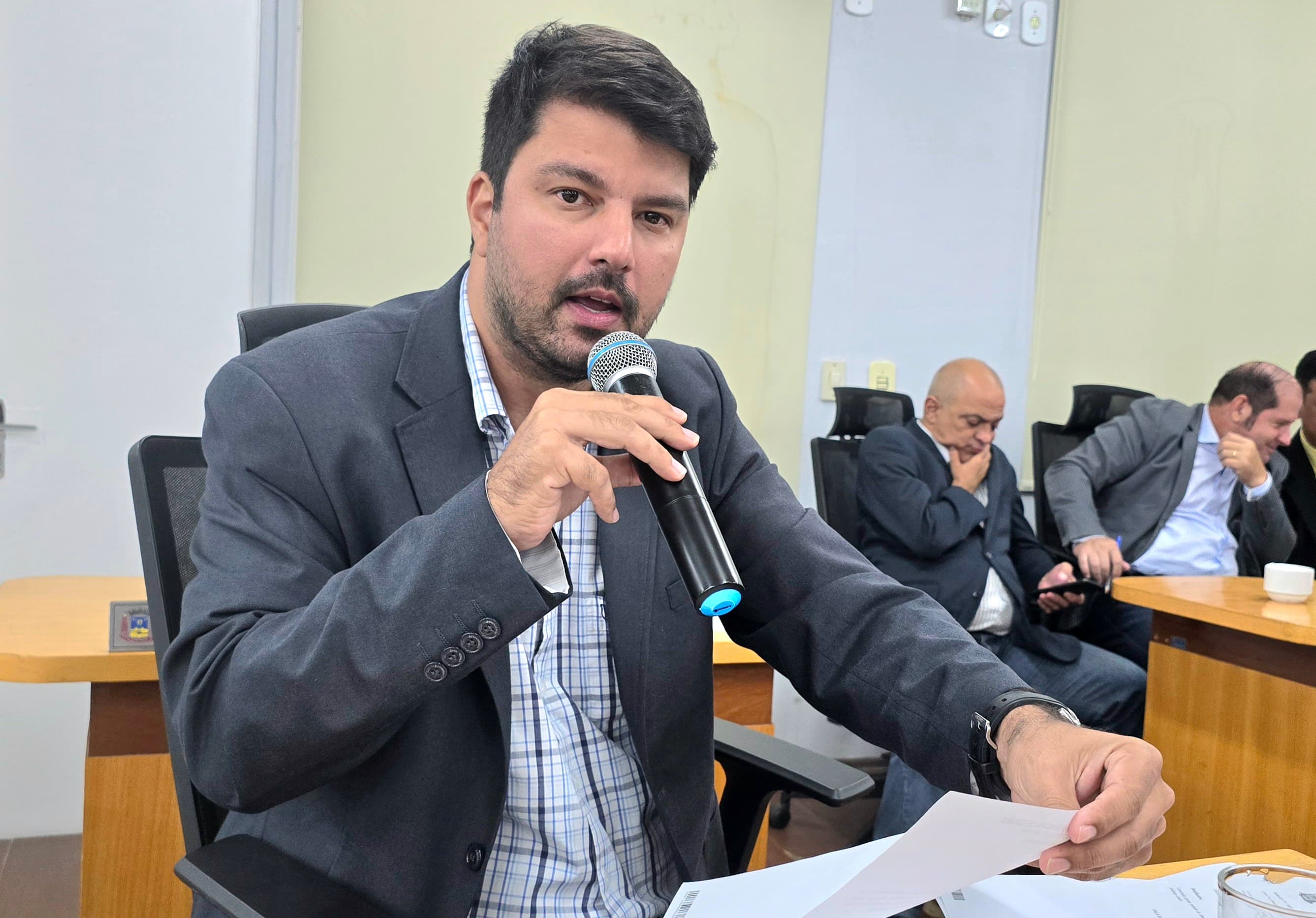 Na Câmara, vereador reforça necessidade da conclusão do prédio do novo laboratório municipal