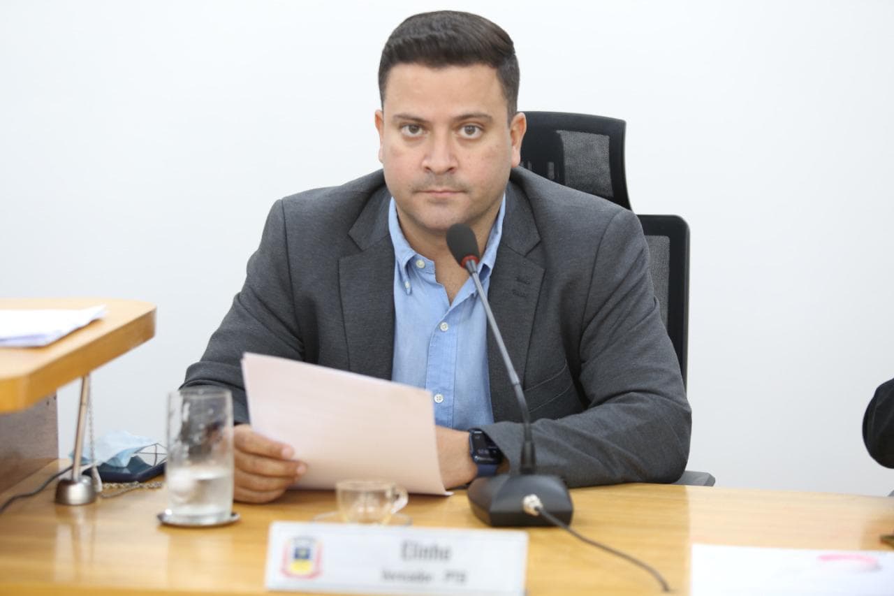 Vereador busca saber sobre medidas adotadas para atender famílias atingidas pelo temporal