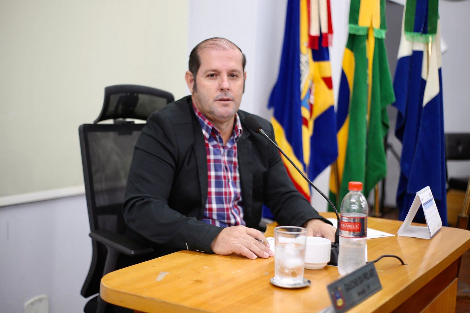 Para evitar problemas na rede de energia, vereador pede poda de árvores no Aeroporto