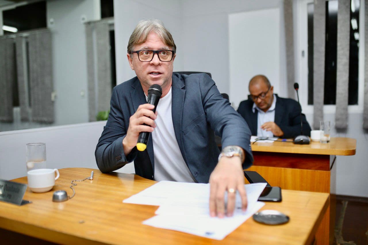 Lei proíbe contratação de pessoas que praticam crime sexual contra crianças e adolescentes