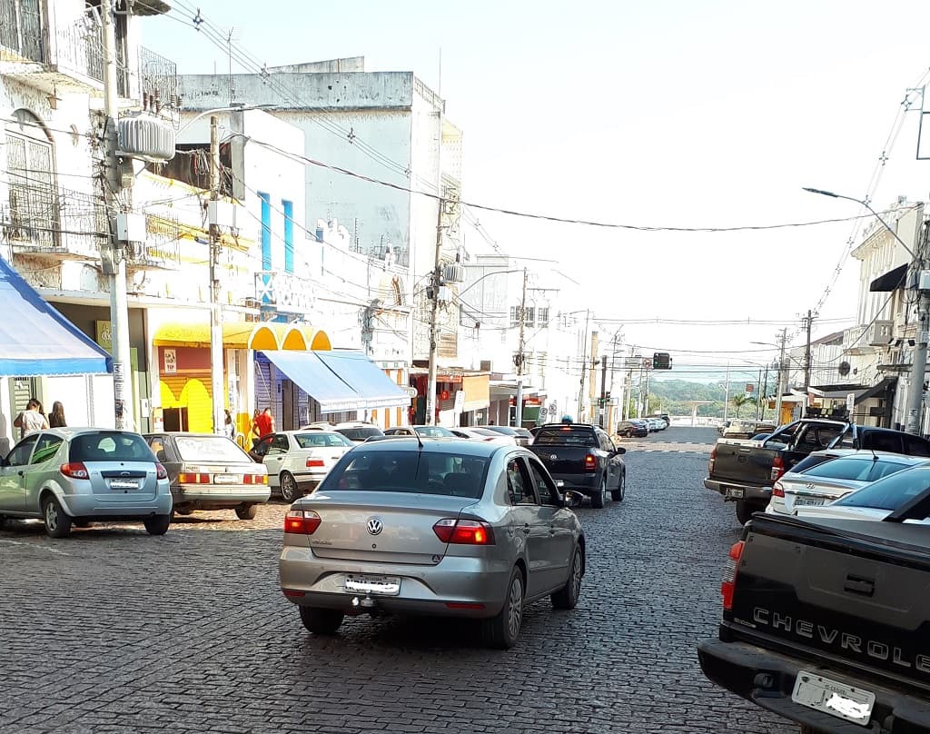 Audiência pública em setembro vai discutir implantação da área azul no centro