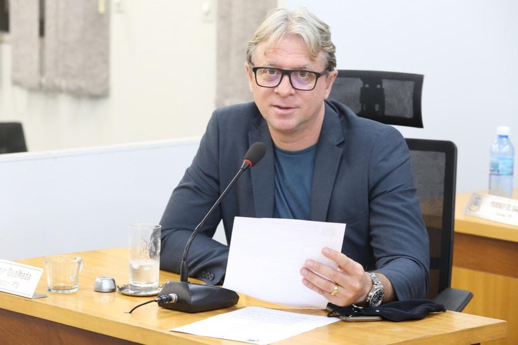 Vereador busca informações sobre condições atuais do Arthur Marinho