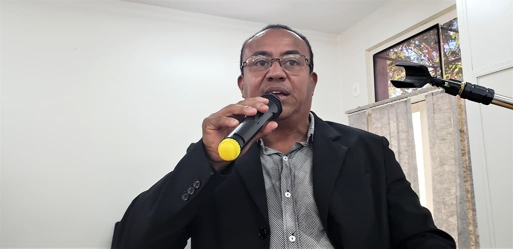 Vereador pede melhorias para atender comunidade do Bairro Beira Rio