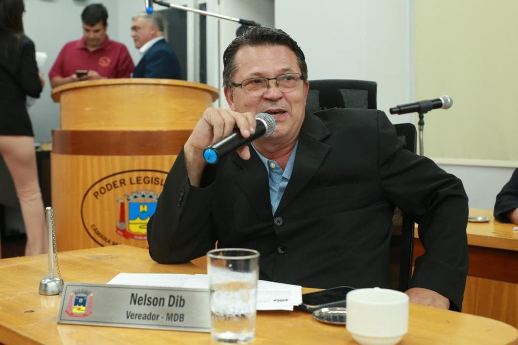 Vereador pede que proprietários sejam notificados para limpeza de terrenos