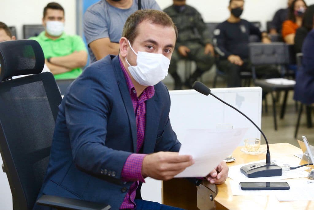 Vereador pede reativação de pontos de internet nas praças públicas de Corumbá