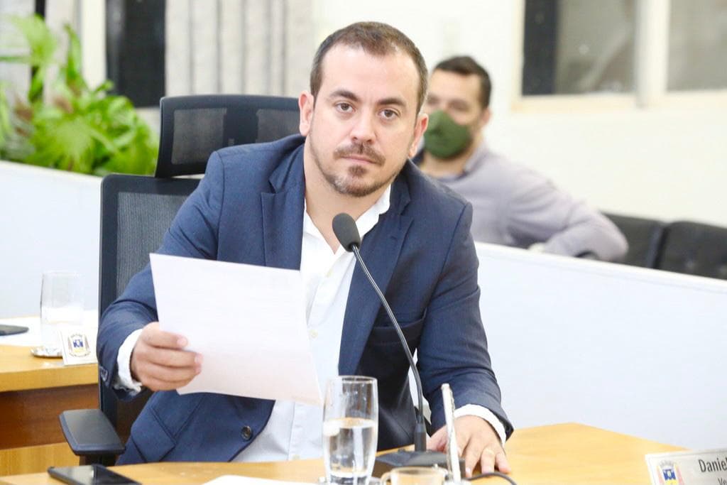 Pavimentação asfáltica de via pública no Guatós é solicitada na Câmara