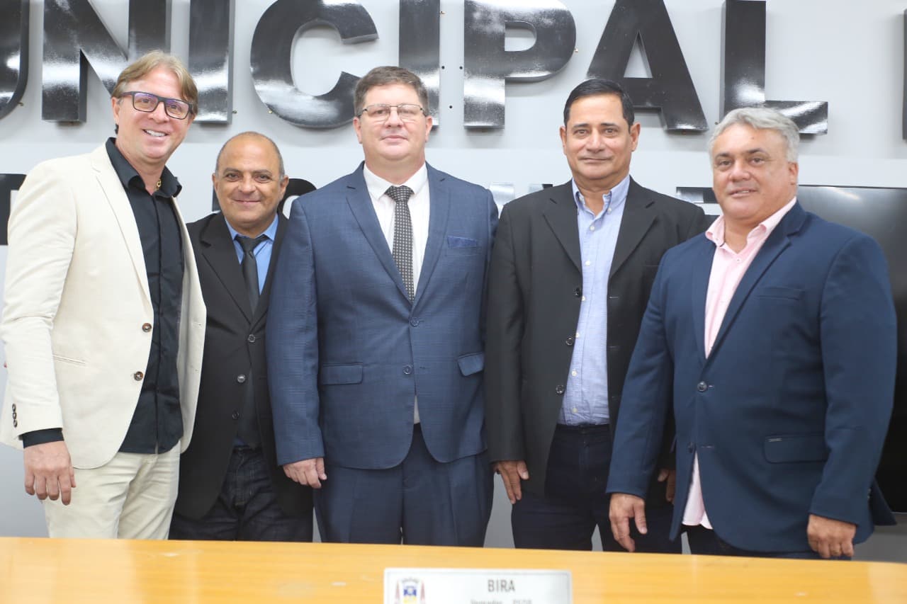 Sessão marca a posse da nova Mesa Diretora da Câmara Municipal de Corumbá
