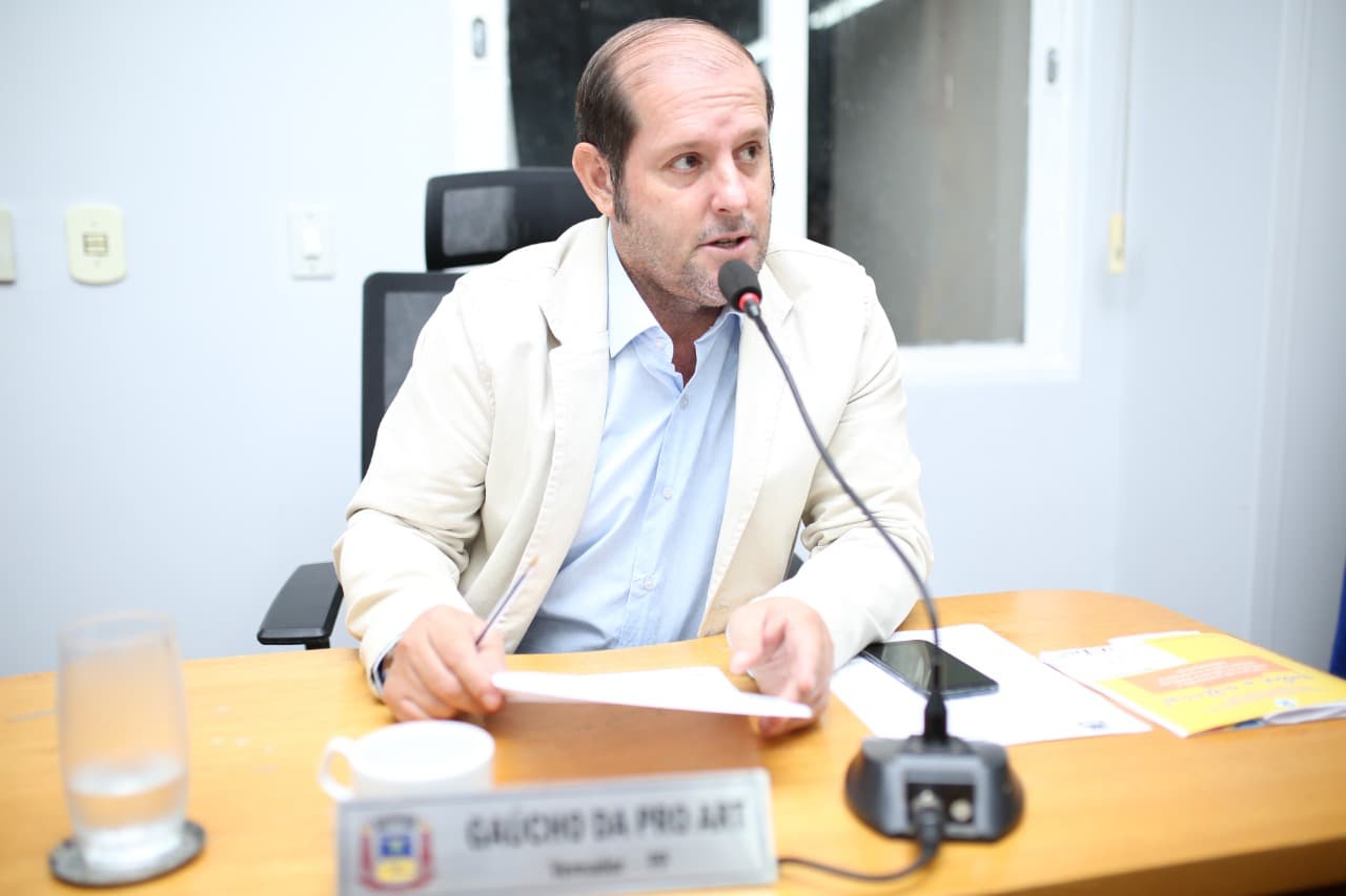 Vereador pede pavimentação da Rua Alexandre de Castro, no Bairro Guatós