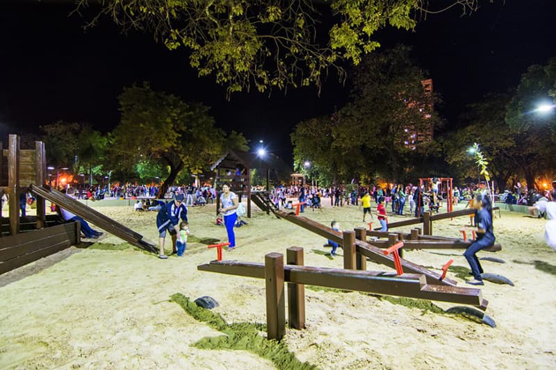 Inclusão social: vereador quer instalação de brinquedos em praças públicas
