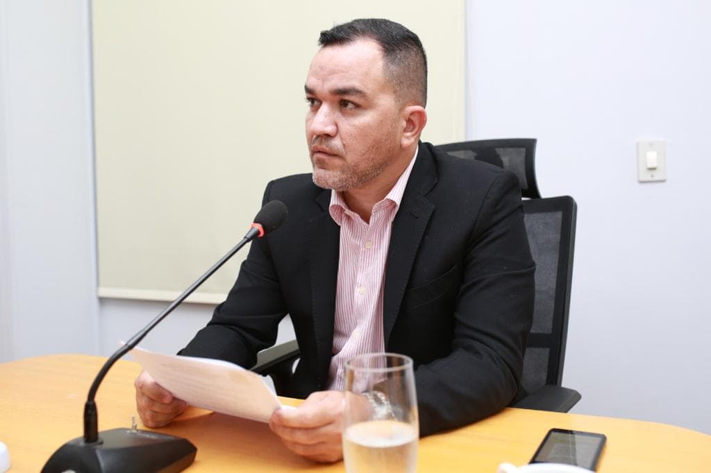 Vereador reforça a necessidade de pavimentação da Rua República do Paraguai, no Dom Bosco