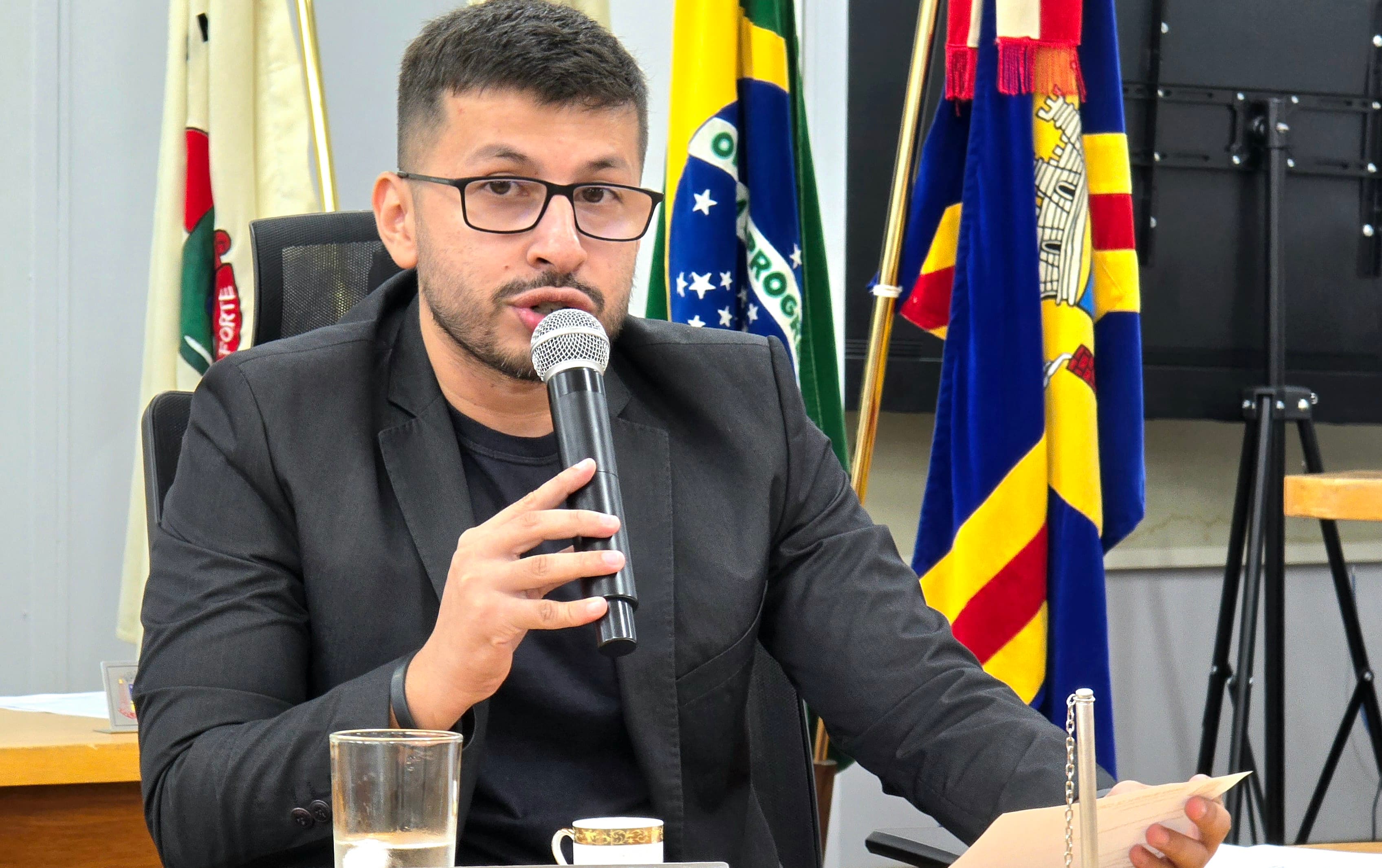 Vereador pede drenagem e pavimentação do trecho final da Luiz Fetosa Rodrigues