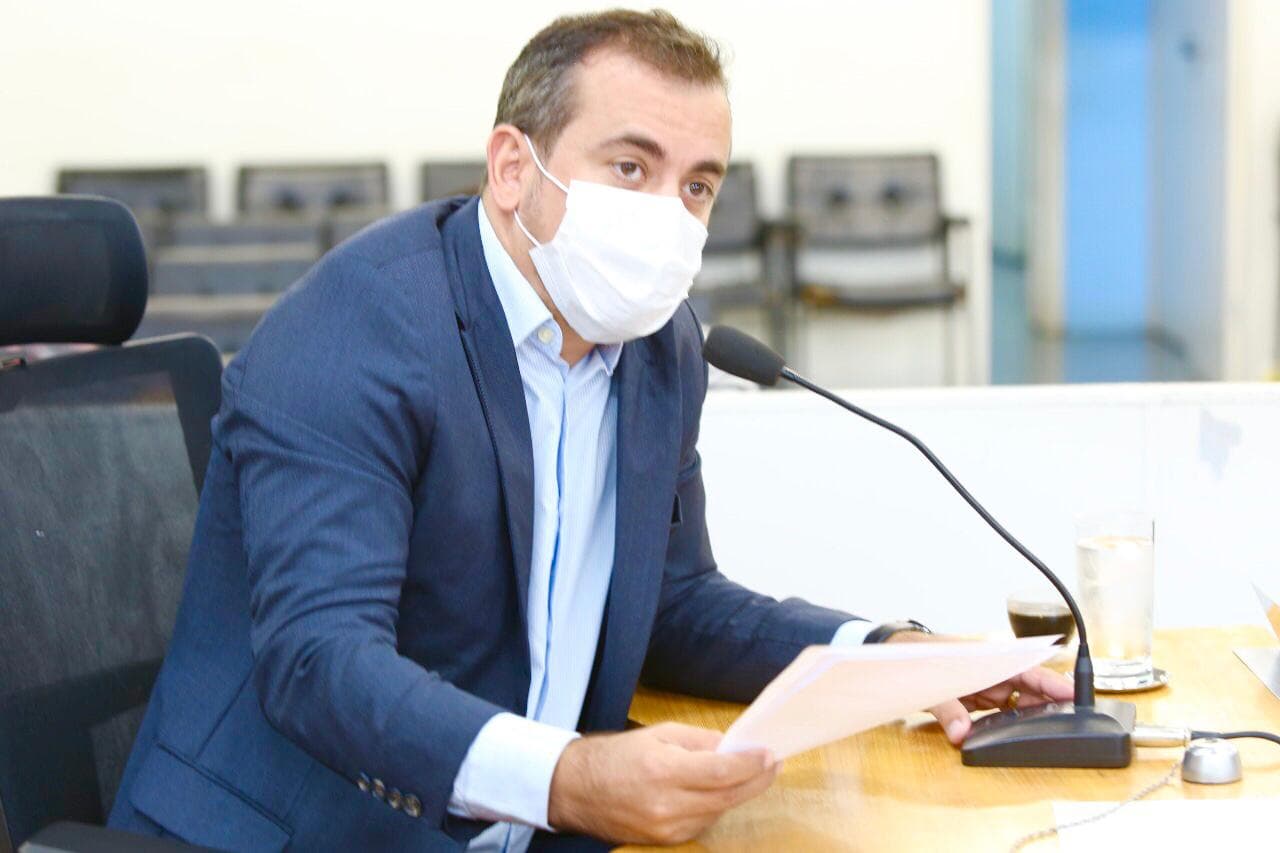 Vereador pleiteia maior segurança de trânsito e proibição de tráfego de veículos pesados