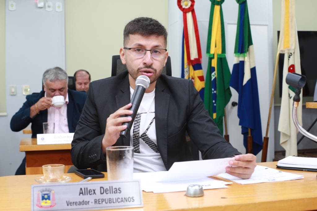 Vereador quer saber se Justiça já autorizou Município recuperar a Cabral e cobrar ressarcimento