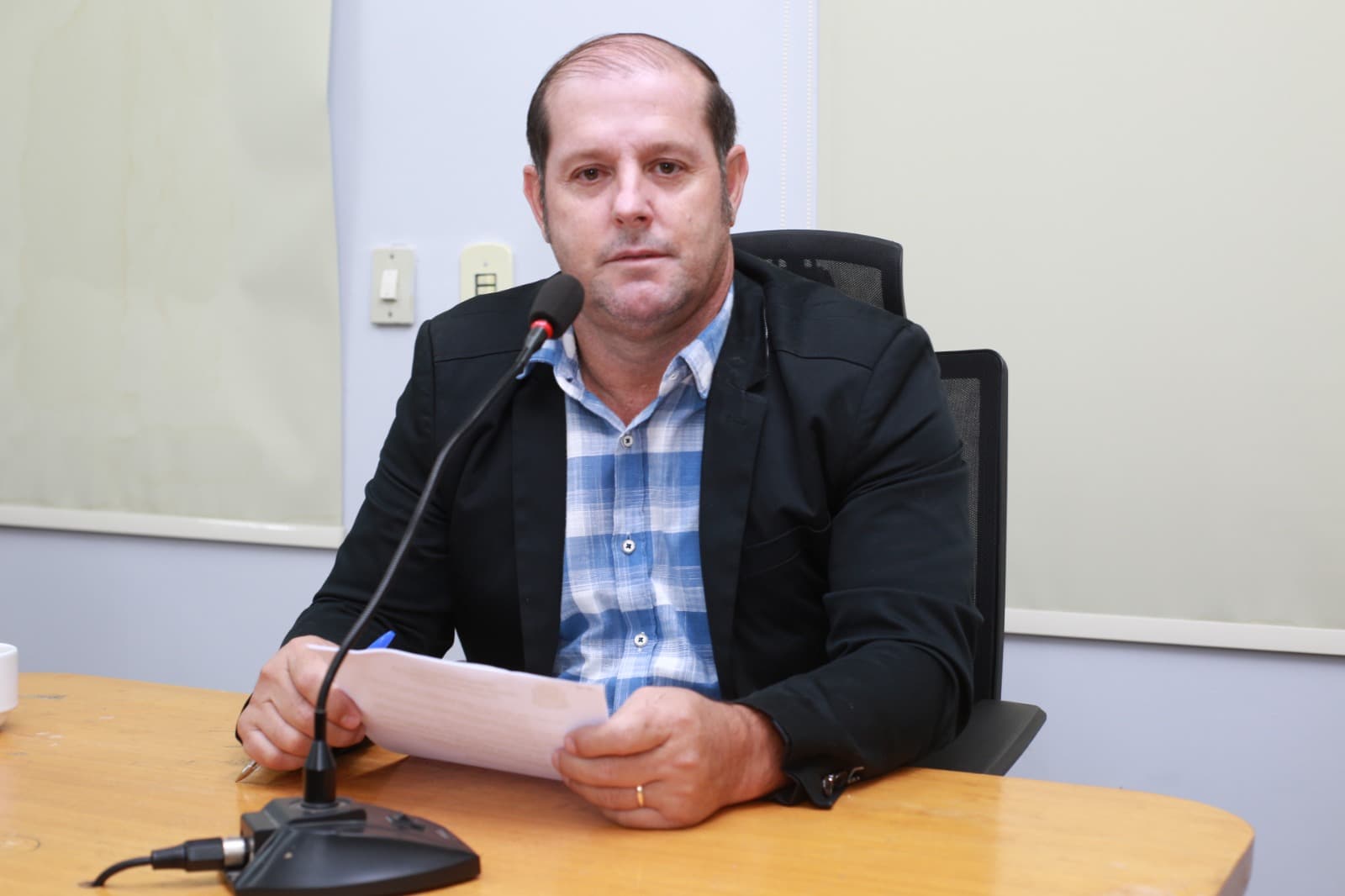 Na Câmara, vereador reivindica recuperação de ruas na região do Guatós
