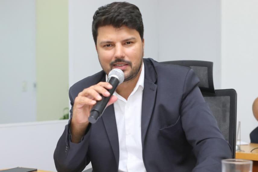 Vereador pede informações sobre início da revitalização do antigo mercadão