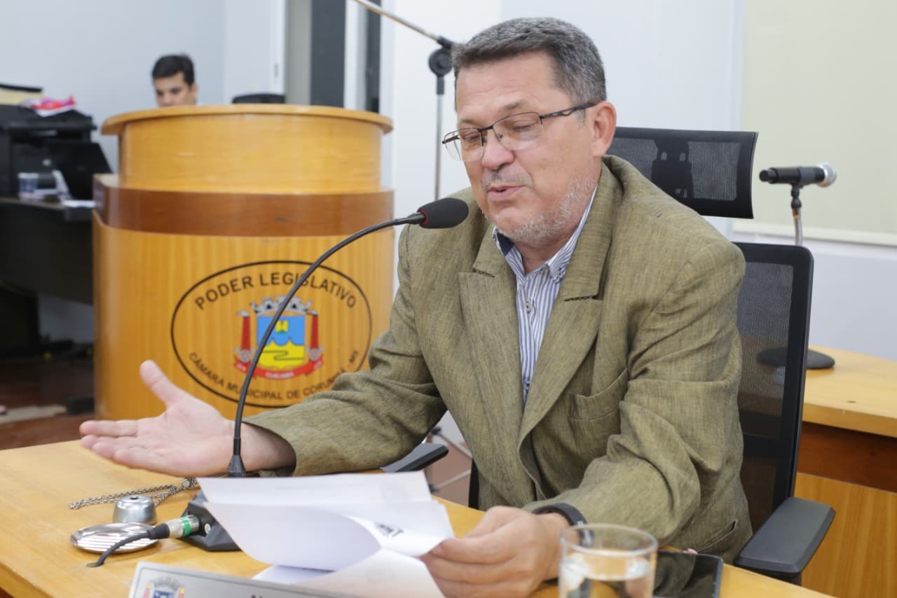 Vereador pede cópias de projetos do Município para viabilização de emendas parlamentares
