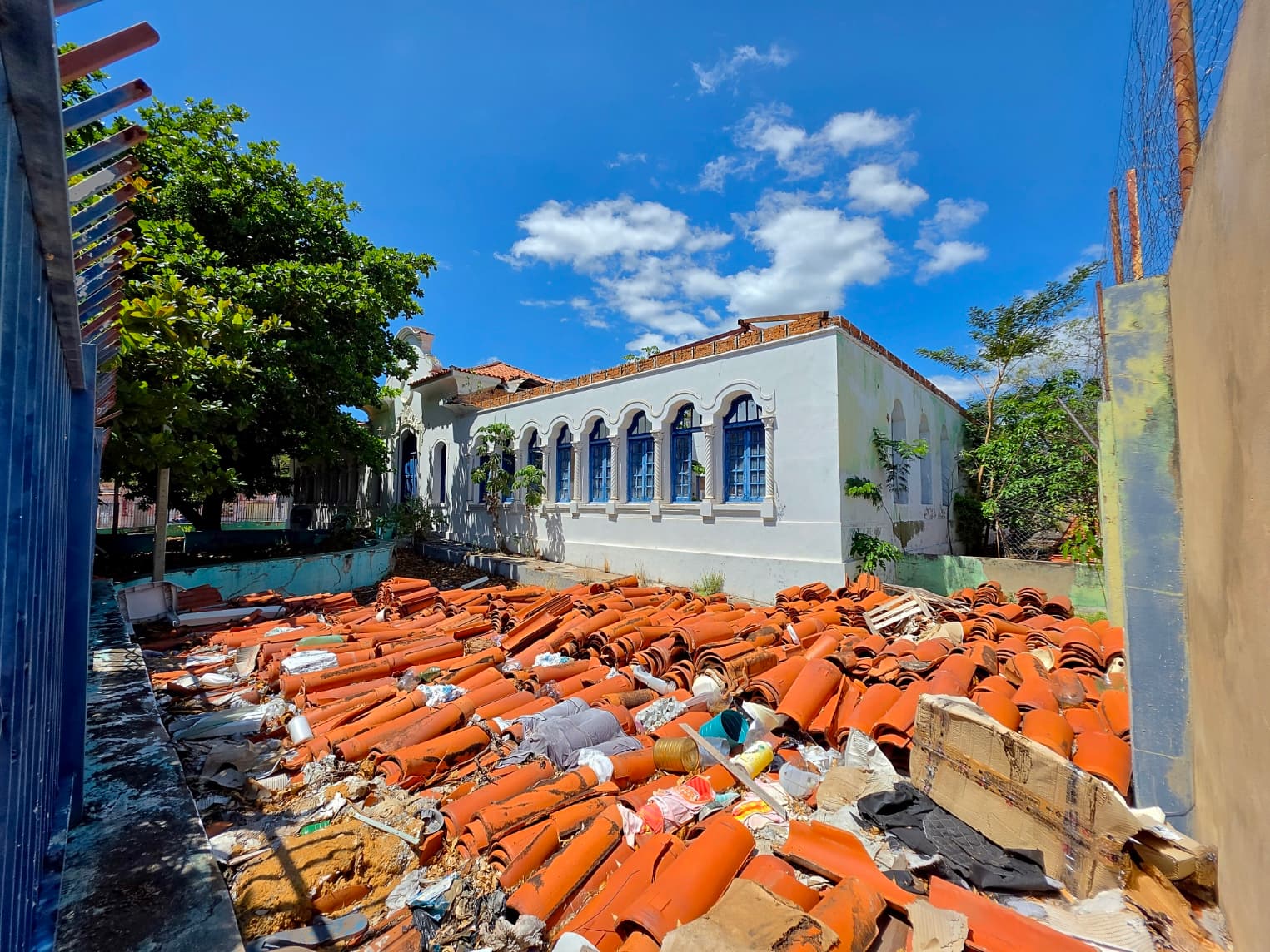 Genilson busca detalhes sobre a reforma da Escola Pedro Paulo de Medeiros