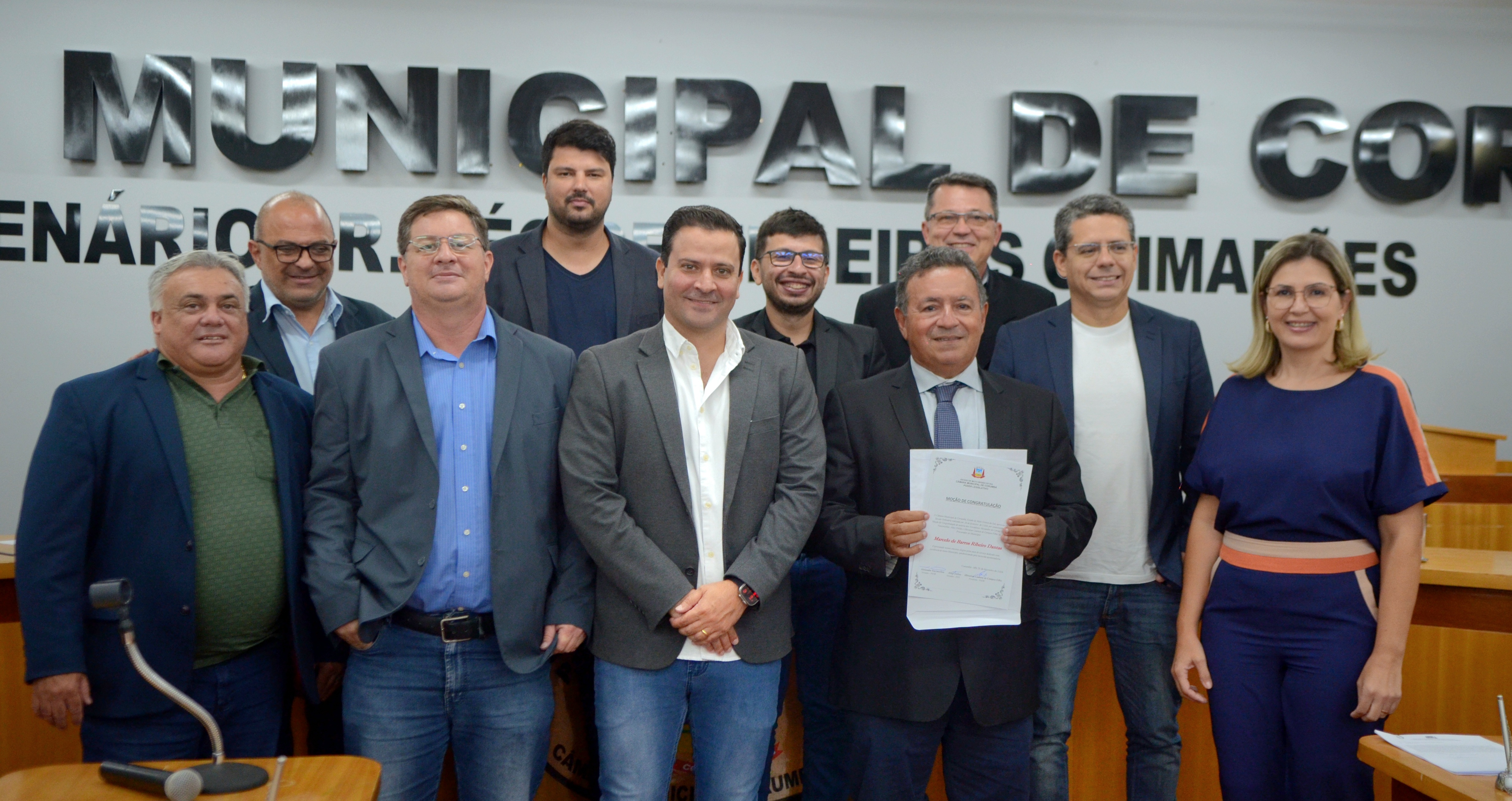 Advogado Marcelo Dantas é homenageado pelos vereadores corumbaenses