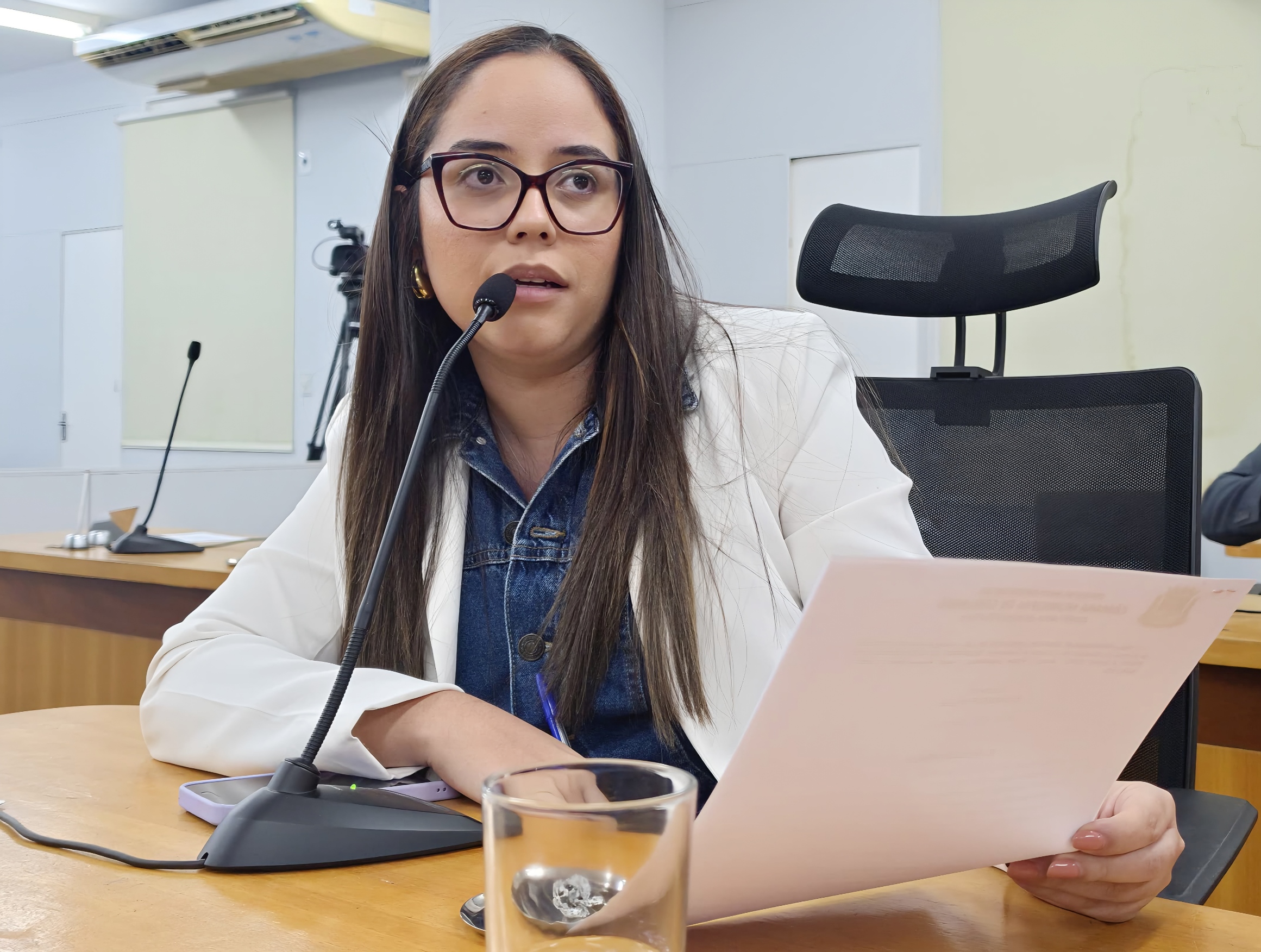 Hanna solicita melhorias em ladeira da Alameda Pescador, no Bairro Generoso