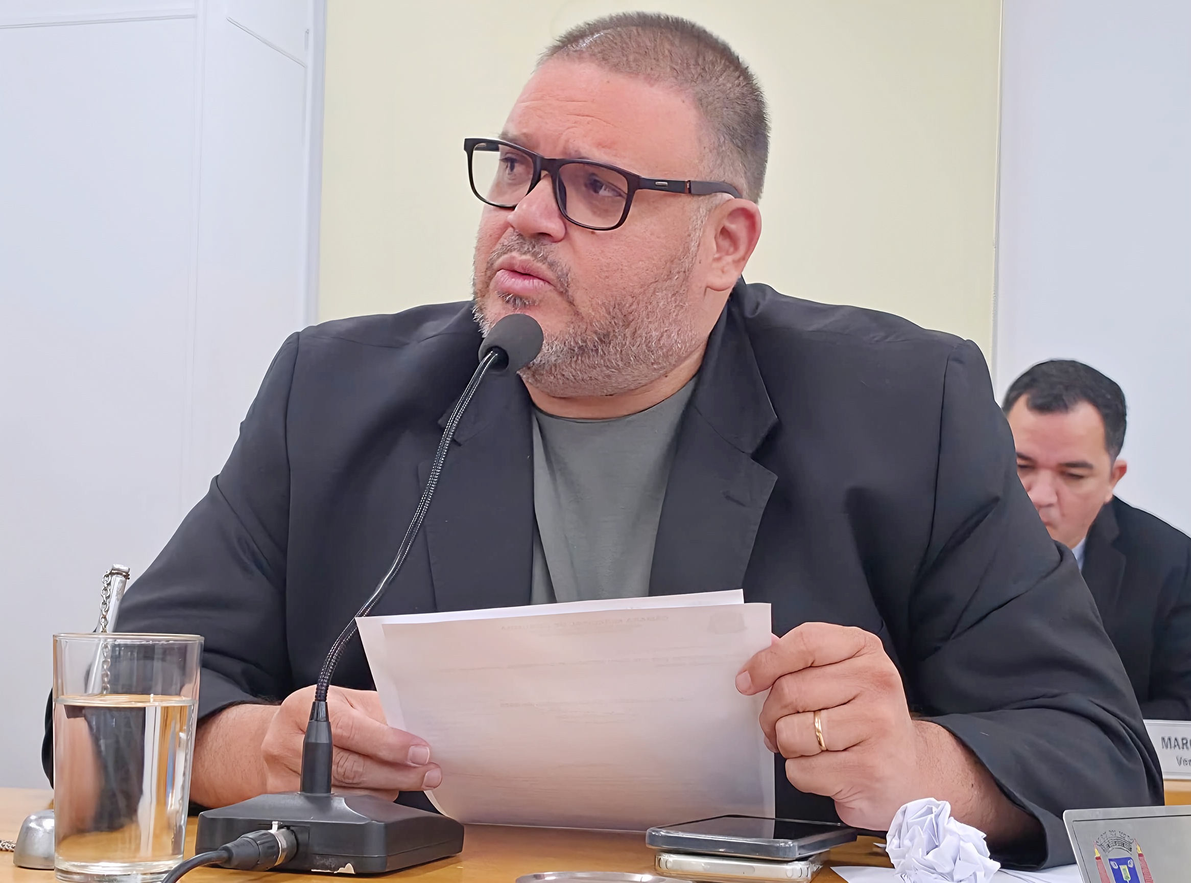 Jovan cobra reforço da segurança viária na região da Escola Almirante Tamandaré