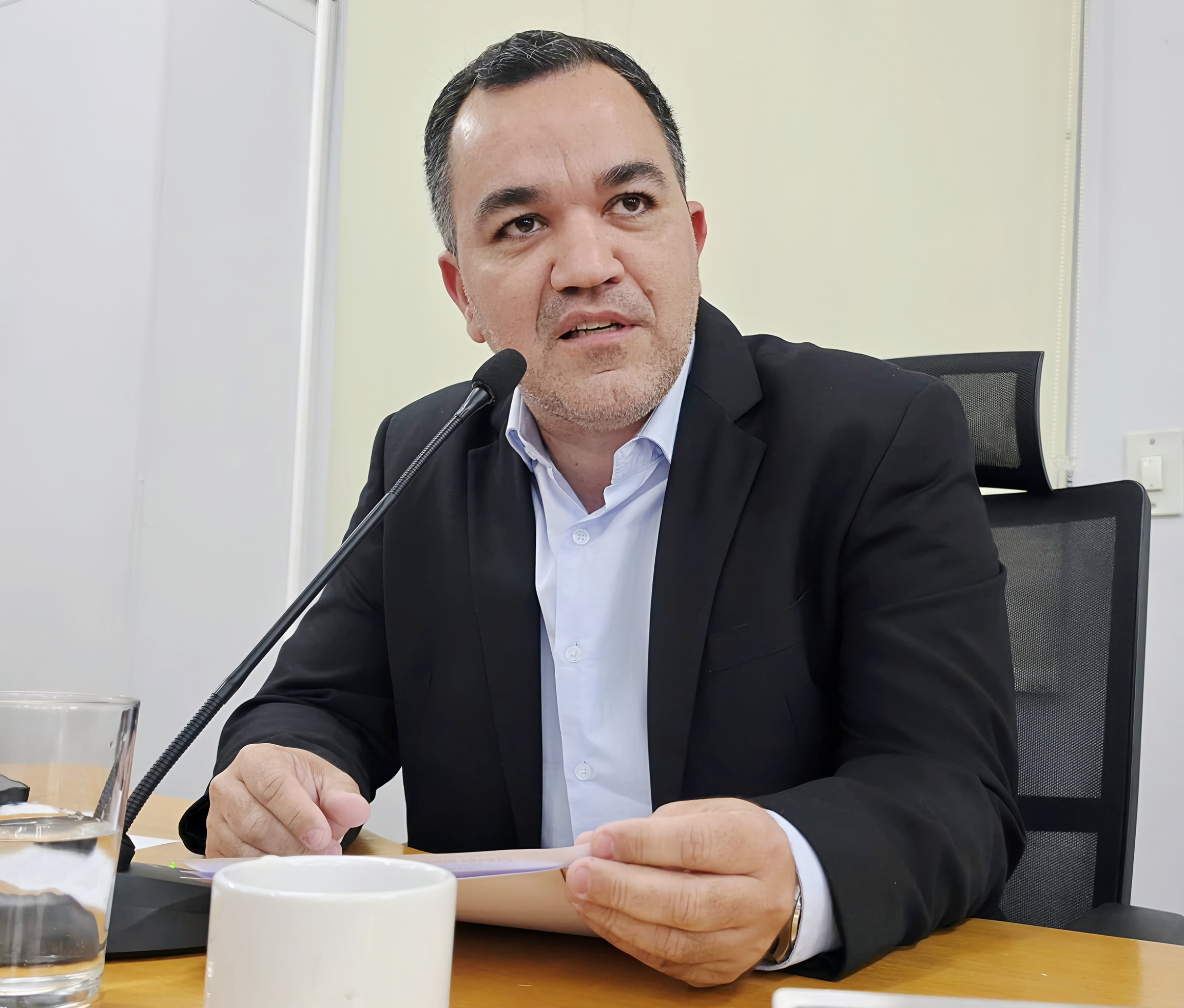 Marcelo busca esclarecimentos e defende progressão funcional de profissionais da Reme